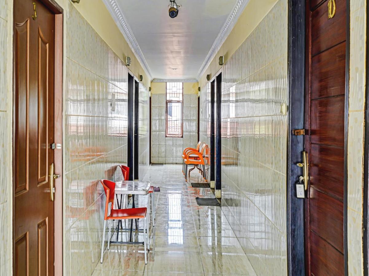 Oyo 90238 Hotel Nusantara Чиребон Экстерьер фото